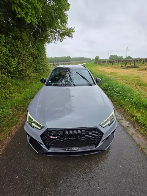 Audi RS4 Avant B9 reprogrammé chez Charente Reprog
