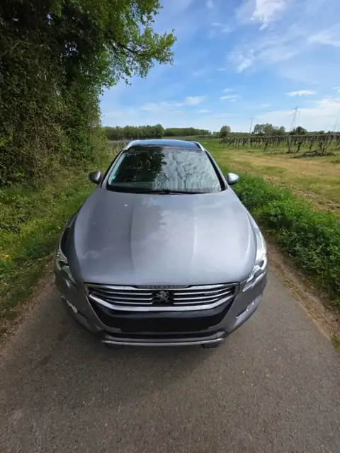 Peugeot 508 SW Blue HDI Phase 2 reprogrammé chez Charente Reprog
