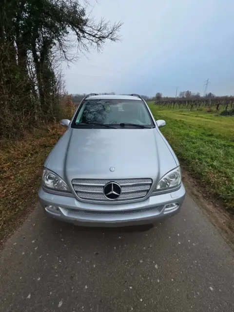 Mercedes-Benz Ml Classe M W163 reprogrammé chez Charente Reprog