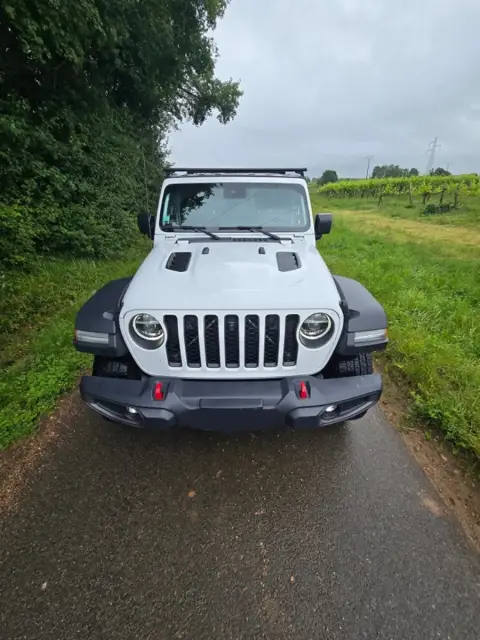 Jeep Gladiator Pickup 4WD reprogrammé chez Charente Reprog