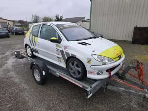 Peugeot 206 S16 reprogrammé chez Charente Reprog