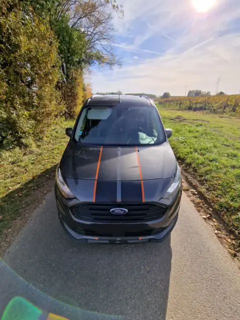 Ford Transit Connect V408 reprogrammé chez Charente Reprog