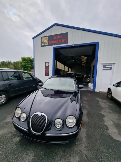Jaguar S-type reprogrammé chez Charente Reprog