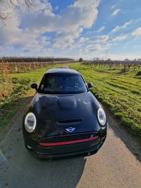 Mini Cooper S F56 reprogrammé chez Charente Reprog