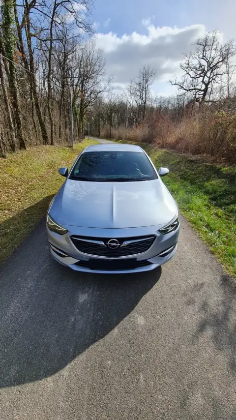Opel Insignia Grand Sport reprogrammé chez Charente Reprog