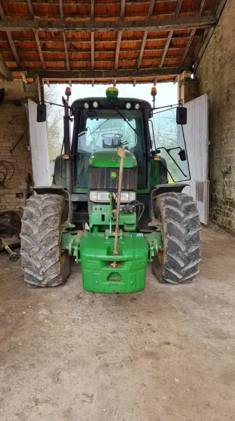 John Deere 6920 reprogrammé chez Charente Reprog