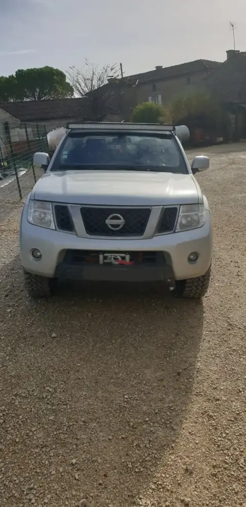 Nissan Navara Np300 reprogrammé chez Charente Reprog