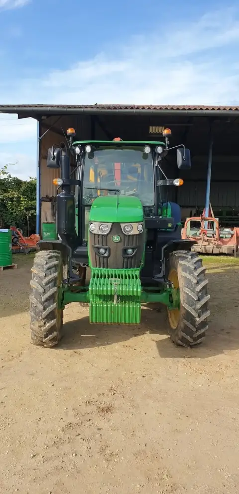 John Deere 6105 Rc reprogrammé chez Charente Reprog