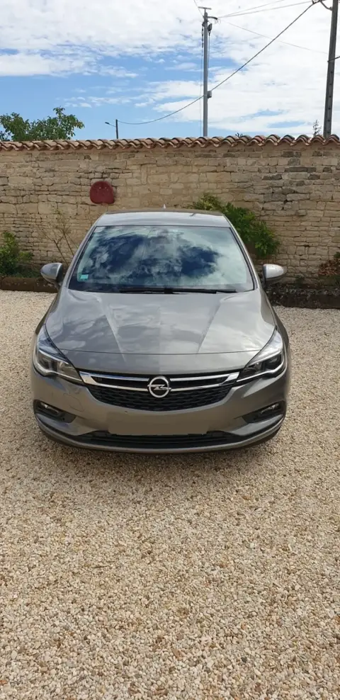 Opel Astra K reprogrammé chez Charente Reprog