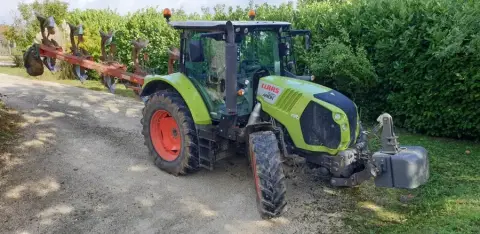 Claas Arion 520 reprogrammé chez Charente Reprog